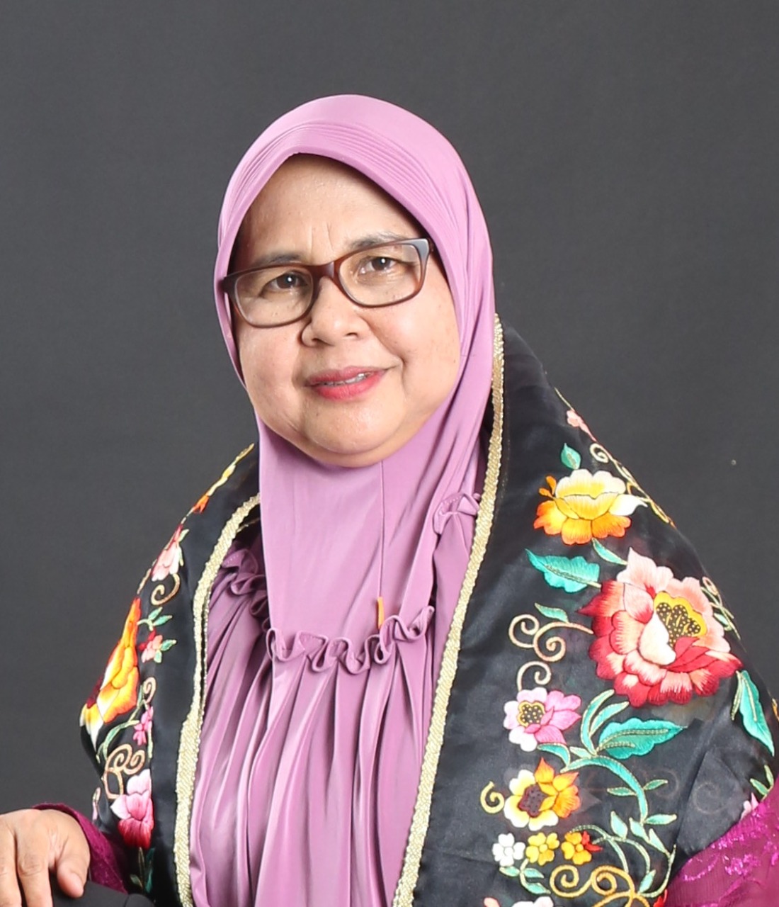 dr. Yulherina